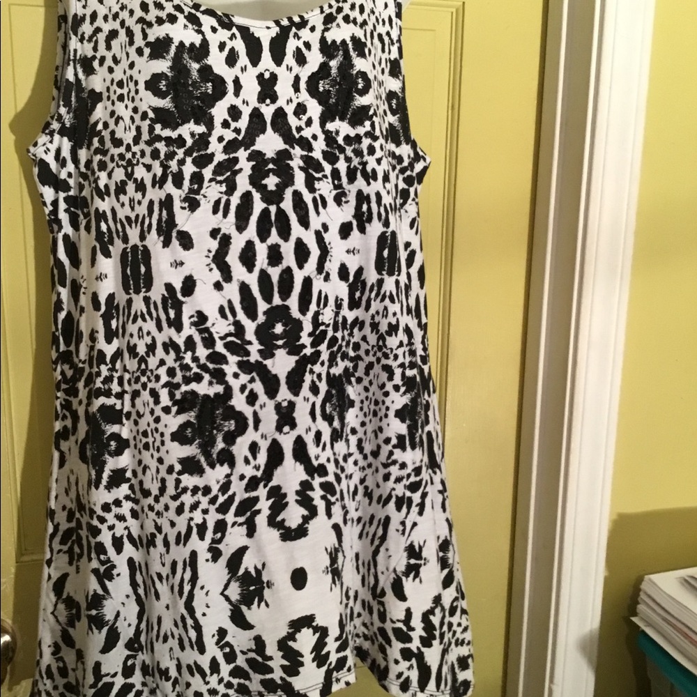 Black & White sequined top